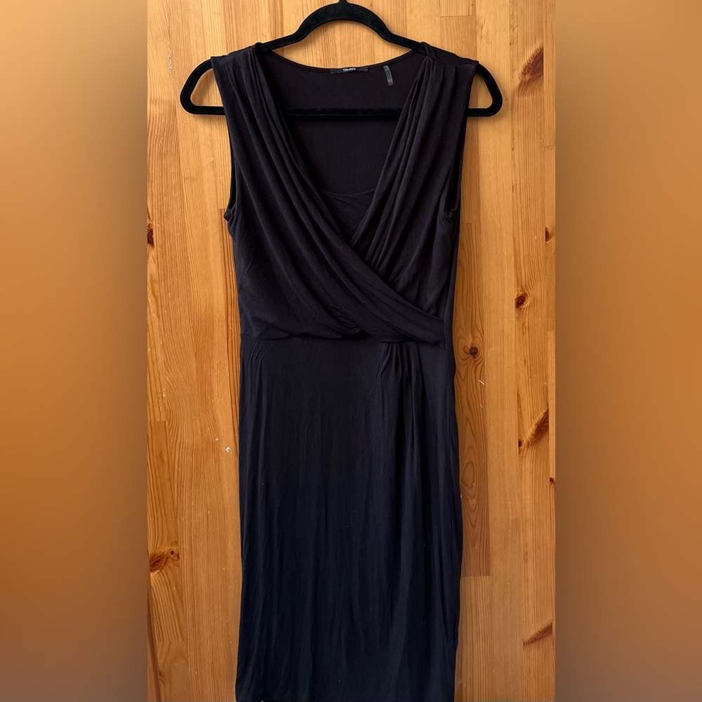 Tahari Women's Black Sleeveless V-Neck 95% Rayon Soft Tank Top Dress - Size S